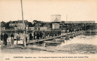 Sénégalais sur le nouveau pont de Compiègne