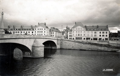 Pont de Compiegne 1953